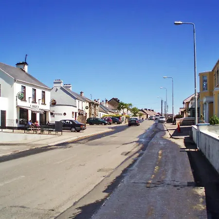 4 Bedrooms House At 400 M Away From The With Enclosed Garden And Wifi * Enniscrone