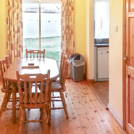 Holiday home 4 Bedrooms House At 400 M Away From The With Enclosed Garden And Wifi *